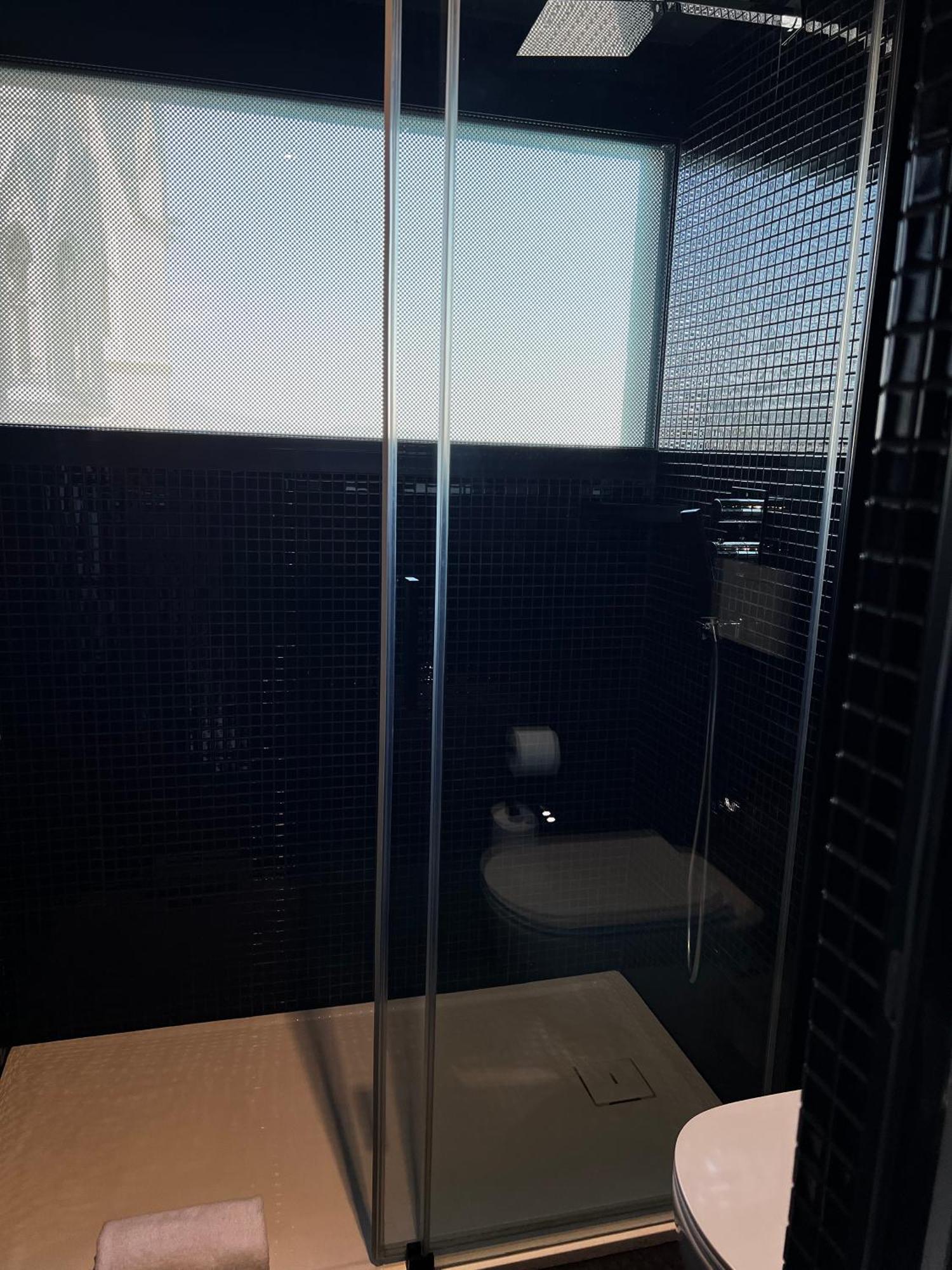 Hotel Praha ลิเบอเรซ ภายนอก รูปภาพ